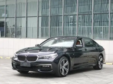 BMW 7 Series 2018 — фото 1