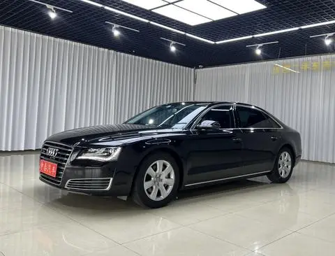 Audi A8 2012