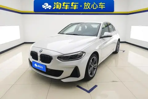 BMW 1 Series 2021