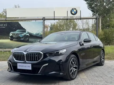 BMW i5 2025