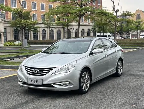 Hyundai 索纳塔八 2013