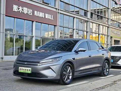 BYD 秦L EV 2025