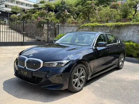 BMW i3 2022