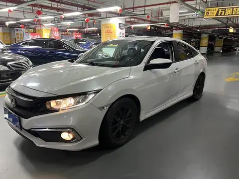 Honda Civic 2019 — фото 1
