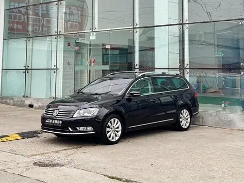 Volkswagen Magotan 2012