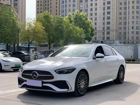 Mercedes-Benz C-Class 2023 — фото 1