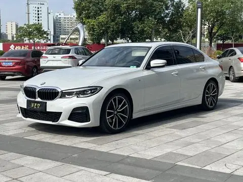 BMW 3 Series 2021