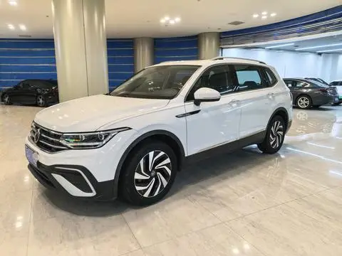 Volkswagen Tiguan L 2023