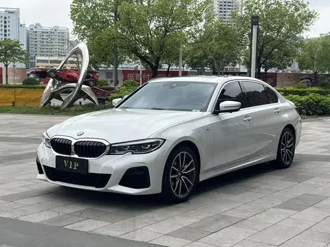 BMW 3 Series 2020 — фото 1