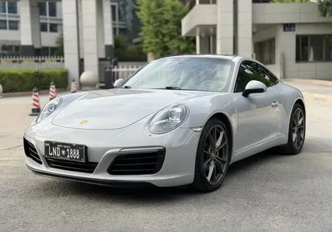 Porsche 911 2016