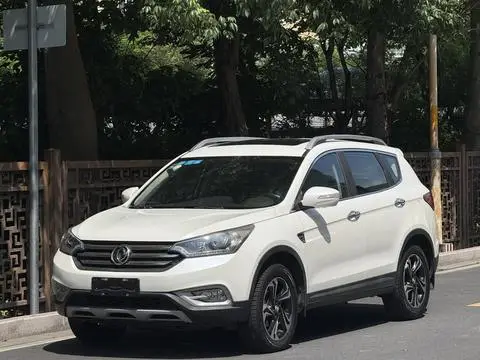 Dongfeng AX7 2017