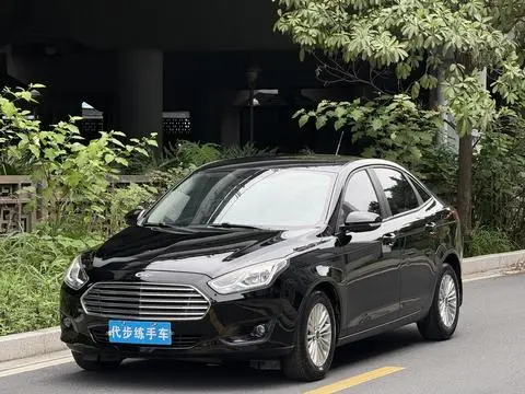 Ford Escort 2015