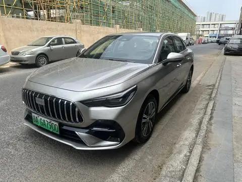 Geely 星耀6 2026 — фото 1
