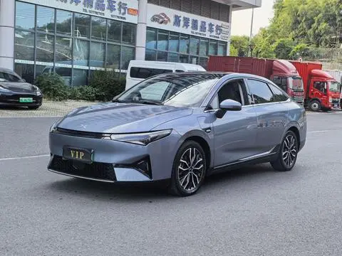 XPeng 小鹏P5 2021