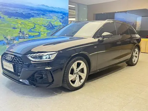 Audi A4 2023