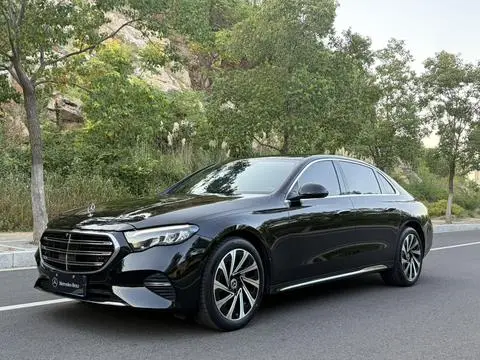 Mercedes-Benz E-Class 2024