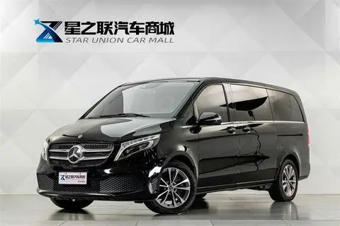 Mercedes-Benz V-Class 2021 — фото 1
