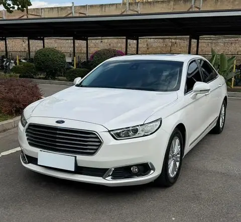 Ford 金牛座 2018