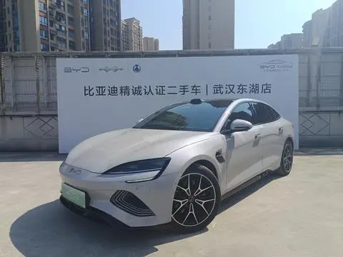 BYD Seal 2025 — фото 1