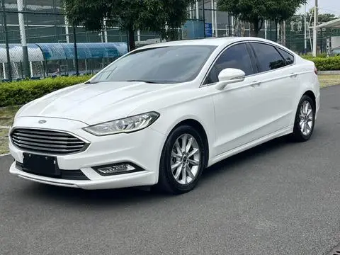 Ford Mondeo 2017 — фото 1