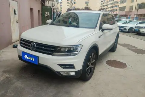 Volkswagen Tiguan L 2019 — фото 1