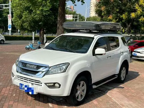 Isuzu mu-X牧游侠 2015