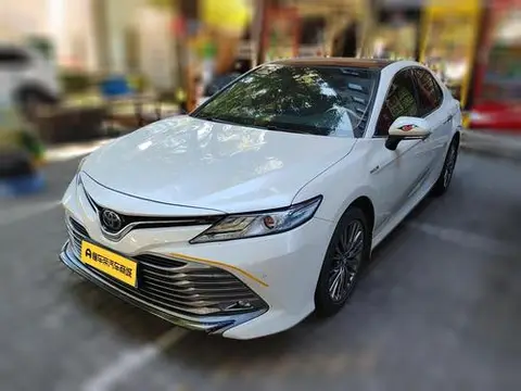 Toyota Camry 2019