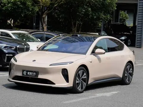 NIO ET5 2022