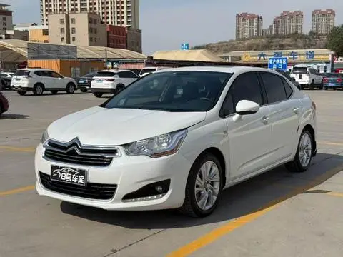 Citroën C4L 2014