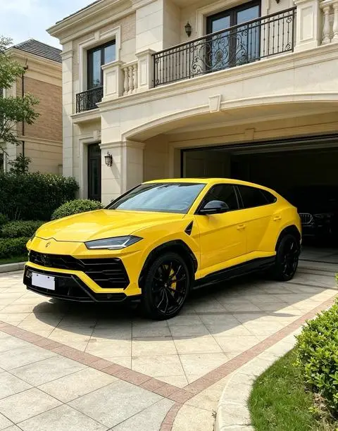 Lamborghini Urus 2021