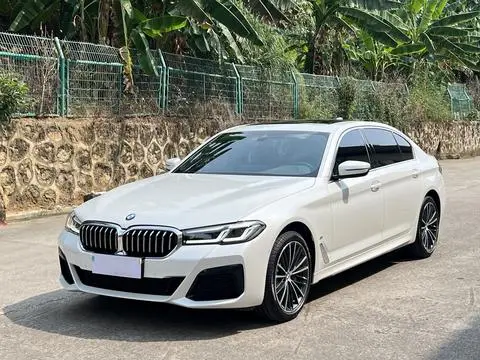 BMW 5 Series 2023