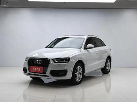 Audi Q3 2015