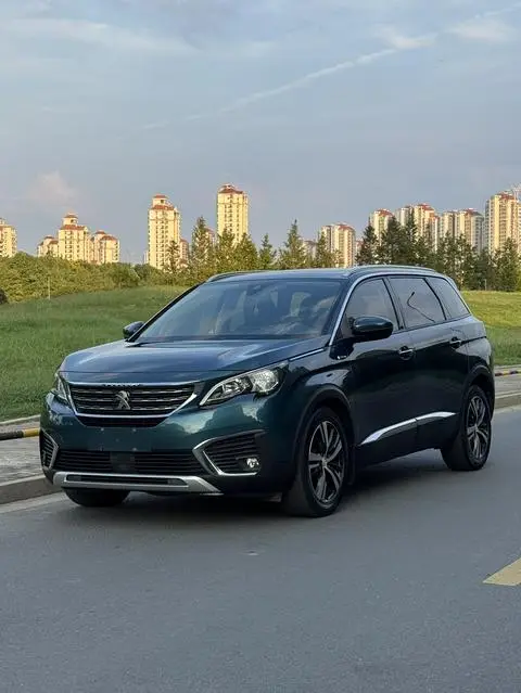 Peugeot 5008 2017