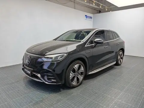 Mercedes-Benz EQE SUV 2024