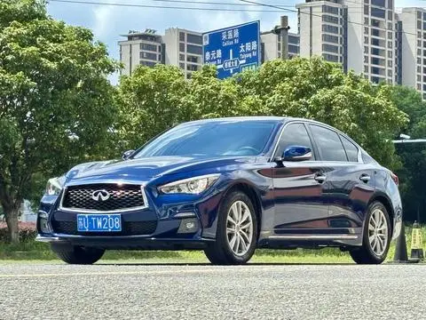 Infiniti Q50L 2018 — фото 1