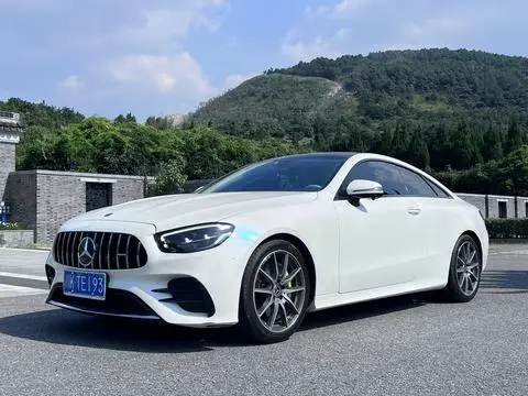 Mercedes-Benz E-Class 2021