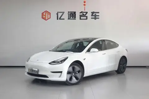 Tesla Model 3 2020 — фото 1