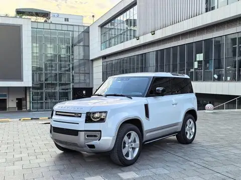 Land Rover 卫士 2022