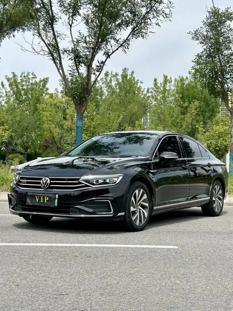 Volkswagen MagotanPHEV 2022