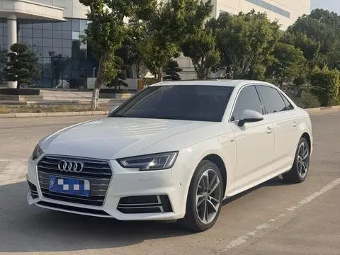 Audi A4L 2018 — фото 1