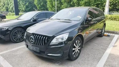 Mercedes-Benz R-Class 2010