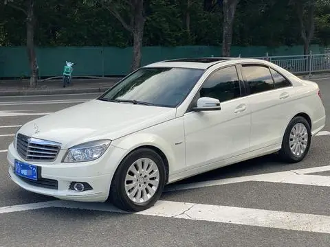 Mercedes-Benz C-Class 2010