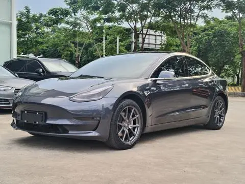 Tesla Model 3 2019 — фото 1