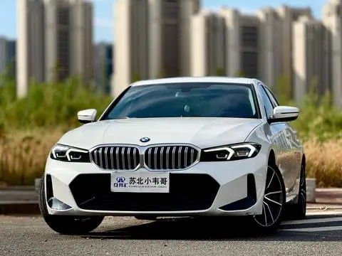 BMW 3 Series 2024 — фото 1