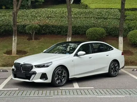 BMW 5 Series 2024