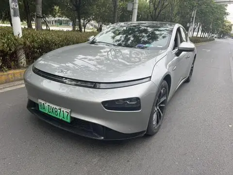 XPeng 小鹏P7 2022