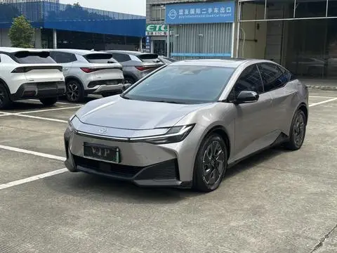 Toyota bZ3 2023