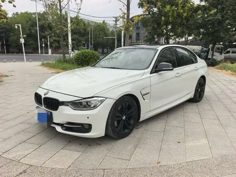 BMW 3 Series 2013 — фото 1