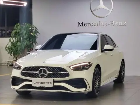 Mercedes-Benz C-Class 2024