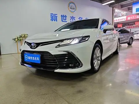 Toyota Camry 2023
